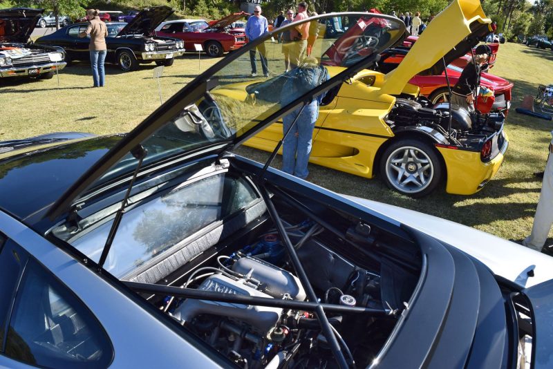 1994 Jaguar XJ220 24