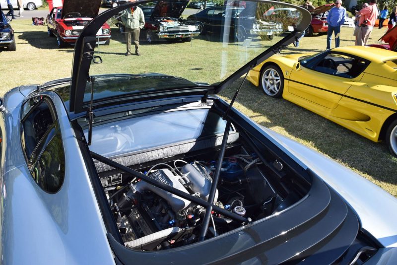 1994 Jaguar XJ220 25