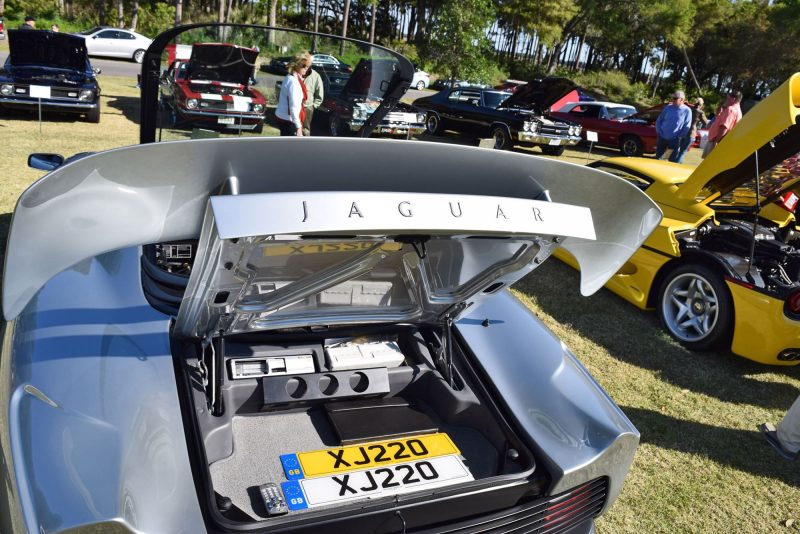 1994 Jaguar XJ220 26