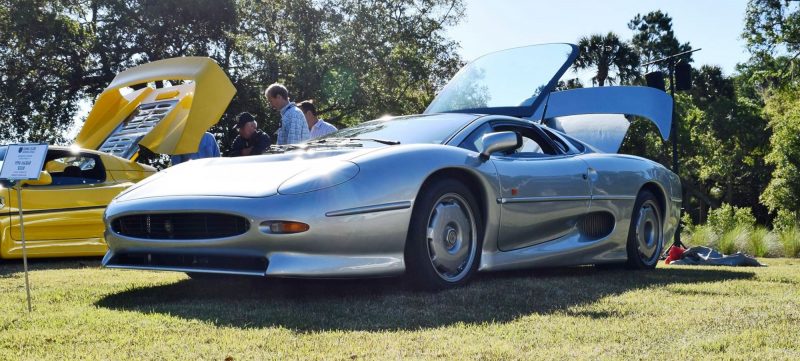 1994 Jaguar XJ220 4