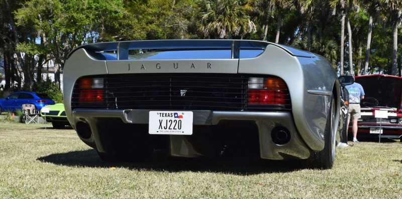 1994 Jaguar XJ220 58