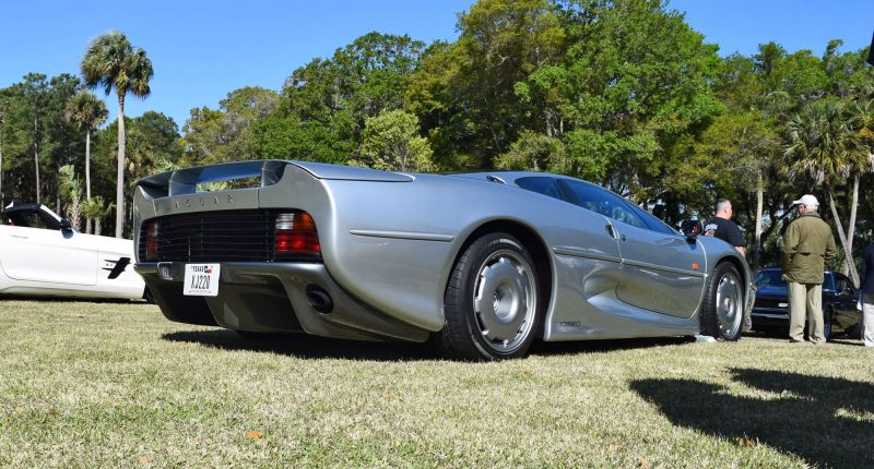 1994 Jaguar XJ220 63