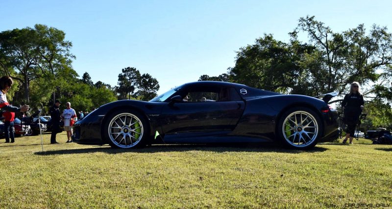 2015 Porsche 918 Spyder - Viola Black 4