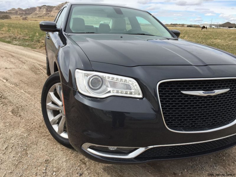 2016 Chrysler 300 Limited 5