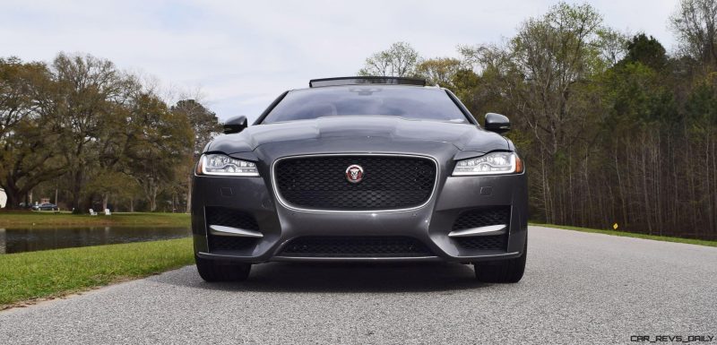 2016 Jaguar XF 35t R-Sport 1