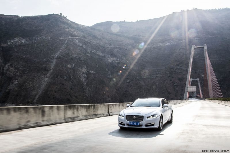 2016 Jaguar XJ Skyroad Paxi Expressway China  30