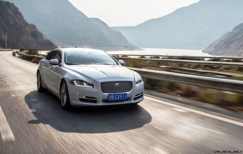 2016 Jaguar XJ Skyroad Paxi Expressway China  9