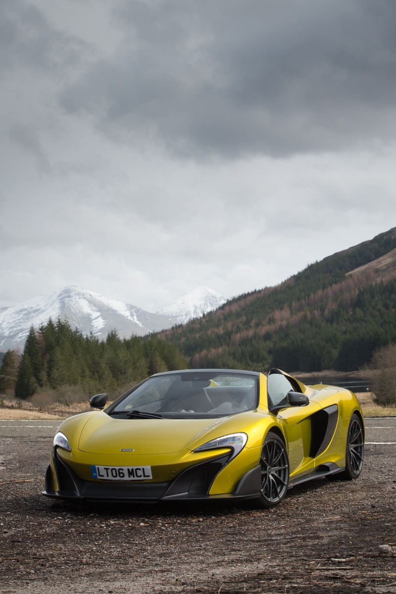 2016 McLaren 675LT Spider 1