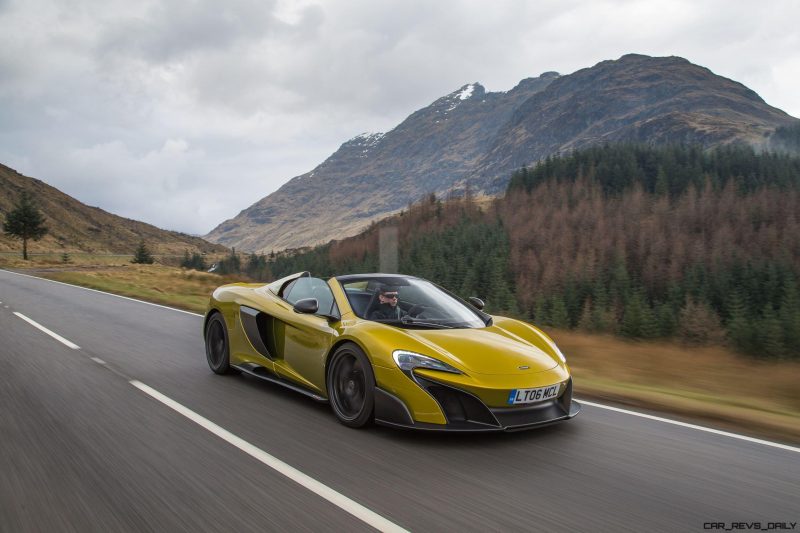 2016 McLaren 675LT Spider 25