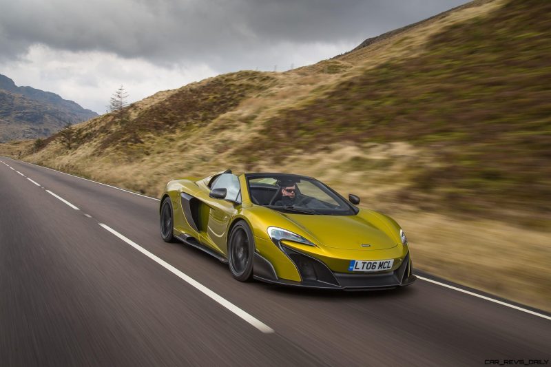 2016 McLaren 675LT Spider 31