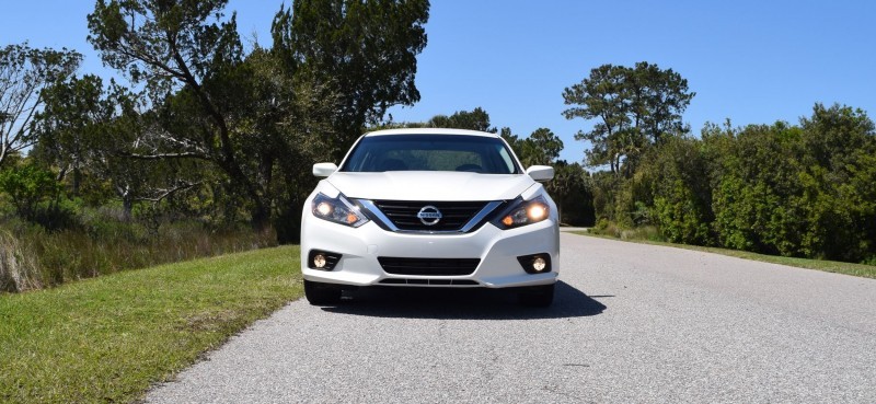 2016 Nissan Altima 2