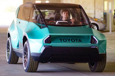 2016 Toyota UBOX Concept 5