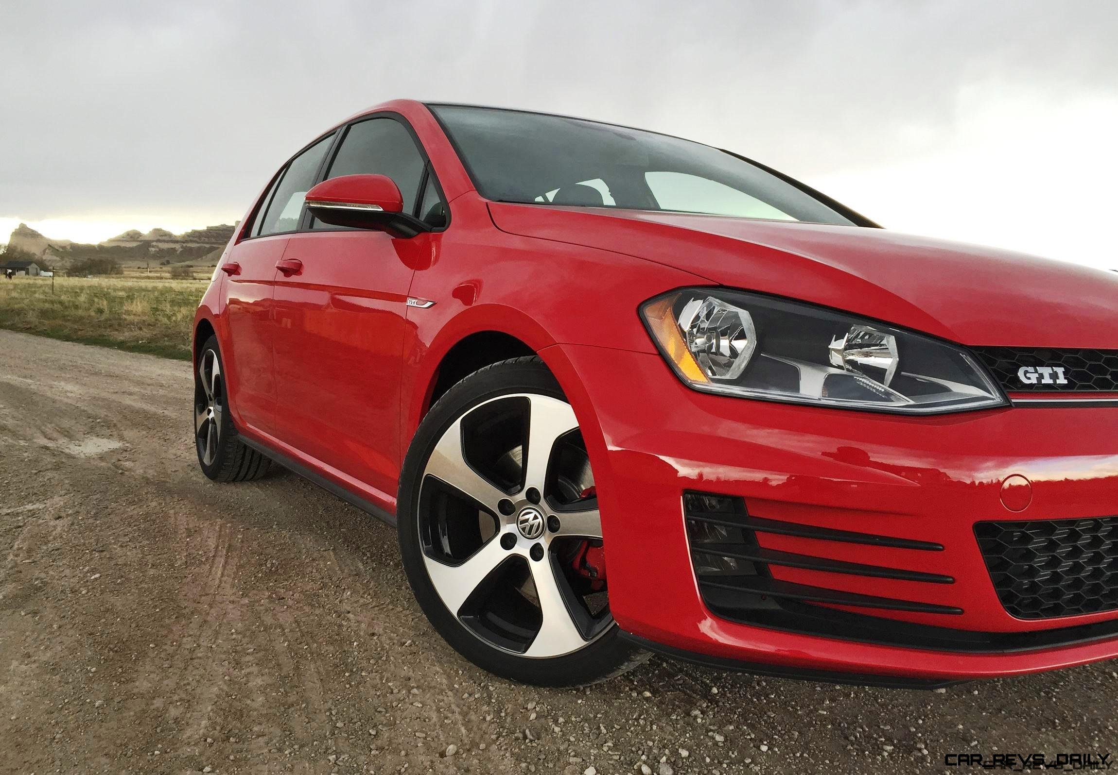 Road Test Review 16 Volkswagen Golf Gti Autobahn 6 Speed By Tim Esterdahl Car Shopping Car Revs Daily Com