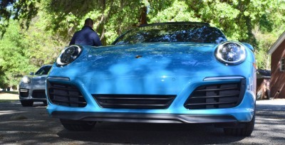 2017 Porsche 911 Miami Blue 27