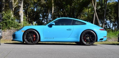 2017 Porsche 911 Miami Blue 3