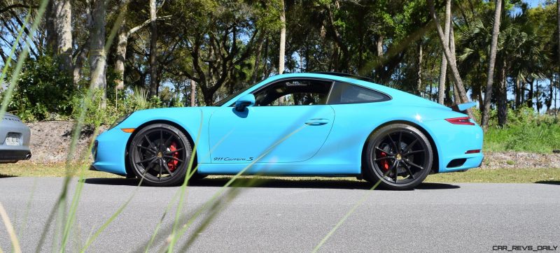 2017 Porsche 911 Miami Blue 31