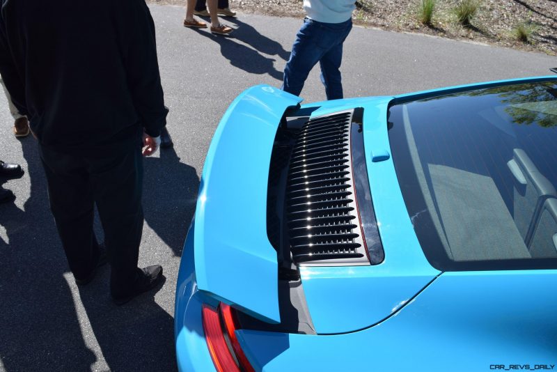 2017 Porsche 911 Miami Blue 40