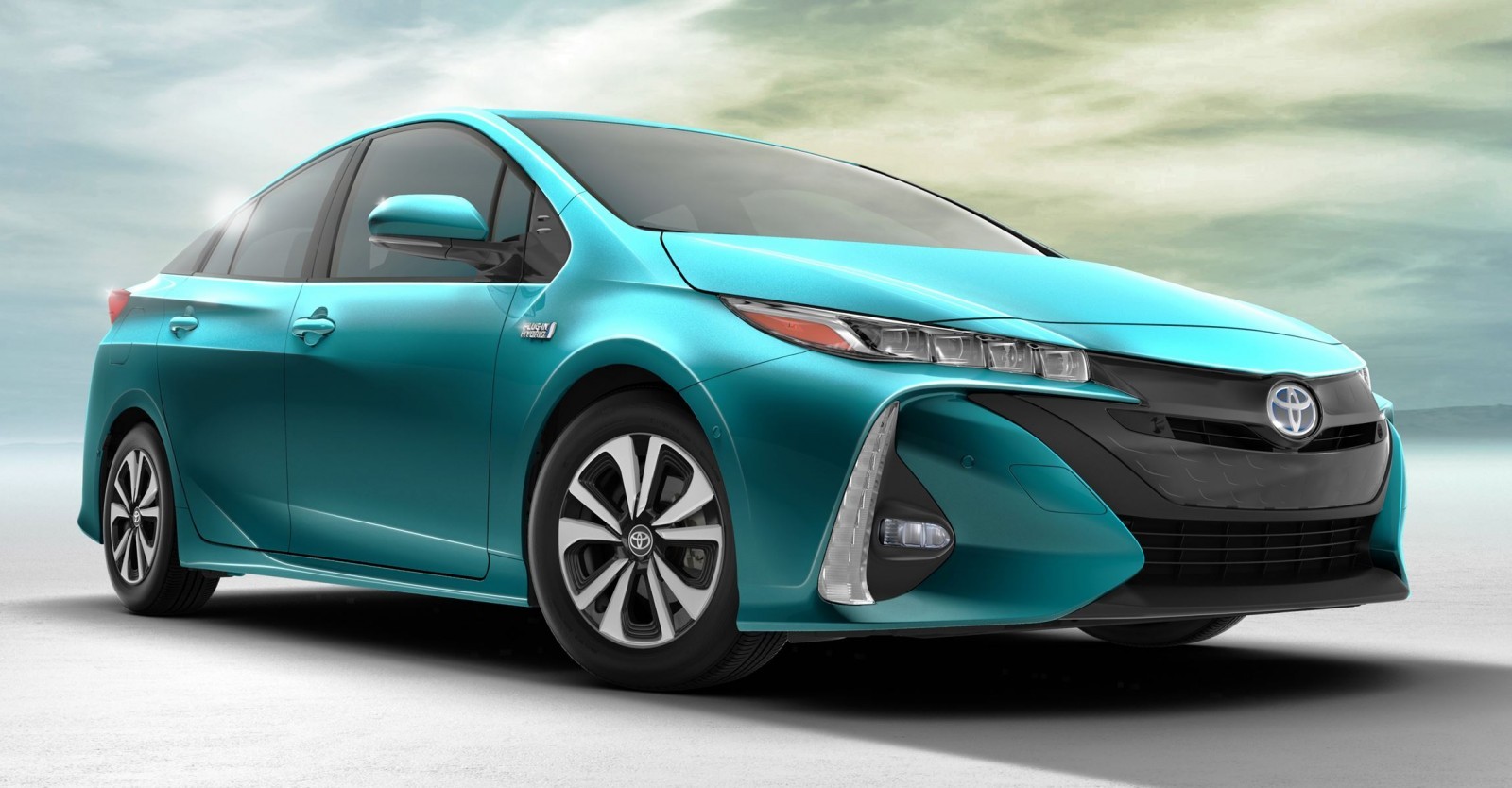 2017 PRIUS PRIME - Live Photos and Tech Preview - CF Tail, 84mph eVmax ...