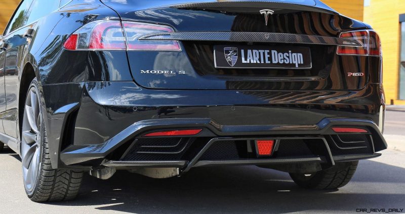 LARTE Design TESLA Model S P85D Elizabeta 1