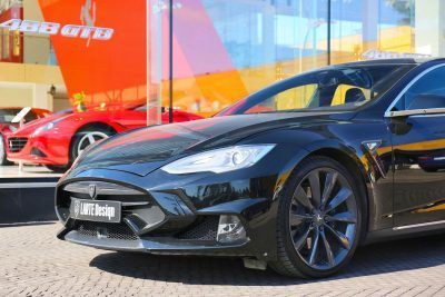 LARTE Design TESLA Model S P85D Elizabeta 29