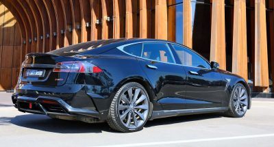 LARTE Design TESLA Model S P85D Elizabeta 56