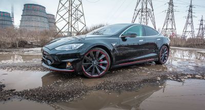 LARTE Design TESLA Model S P85D Elizabeta Redline 25