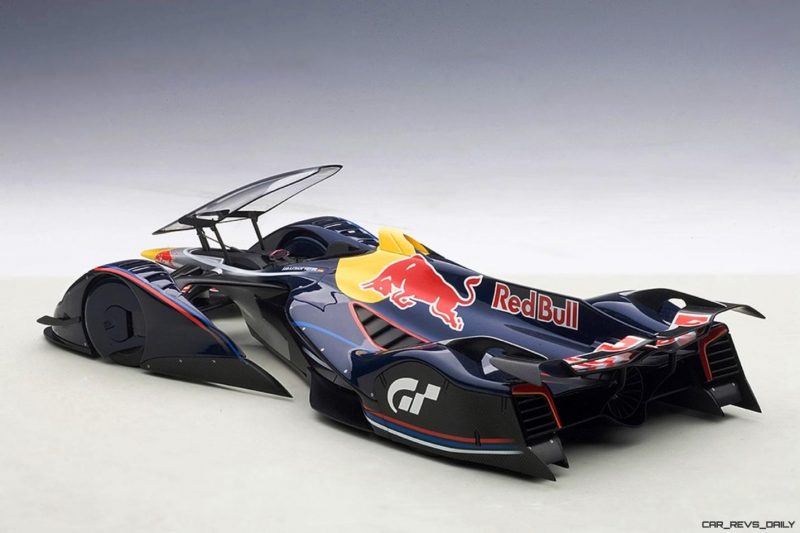 autoART Gran Turismo Red Bull X2014 Fan Car MODEL vs X2010 SCALE MODEL 16