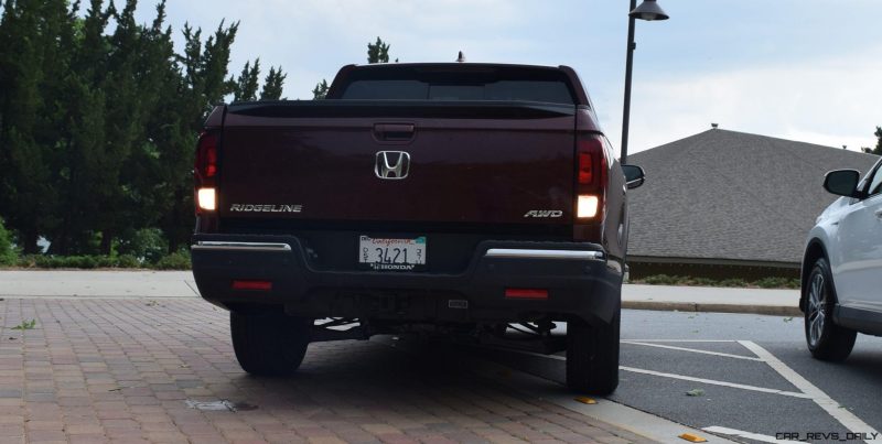 2017 Honda RIDGELINE RTL-E 22