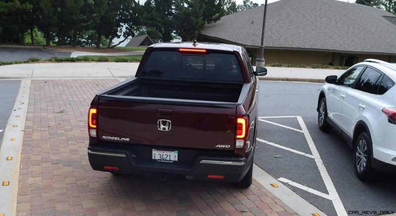 2017 Honda RIDGELINE RTL-E 24