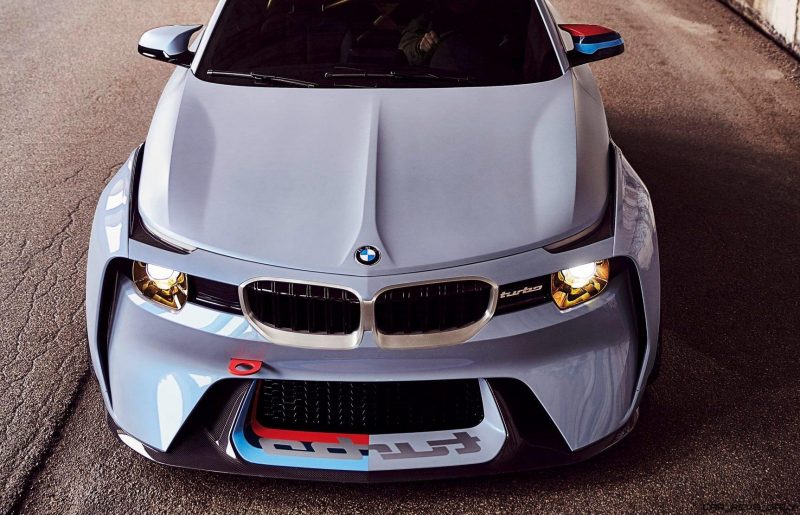 BMW 2002 Hommage 4