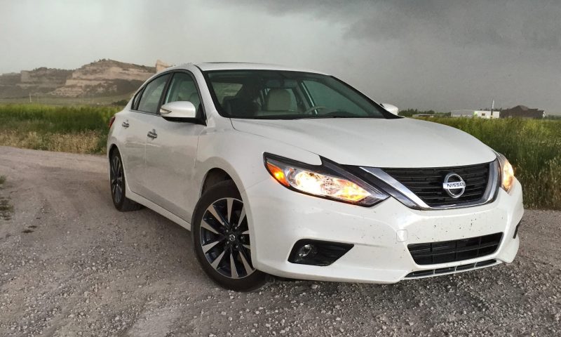 2016 Altima SL Tim Esterdahl 3