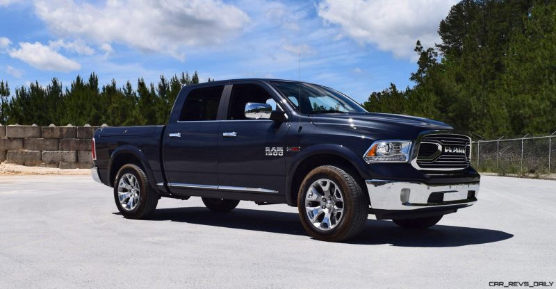 2016 RAM 1500 LIMITED EcoDiesel BLACK 10