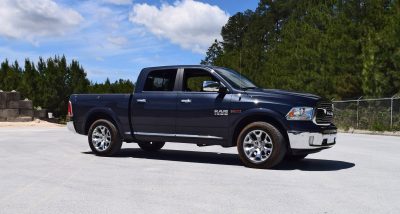 2016 RAM 1500 LIMITED EcoDiesel BLACK 11