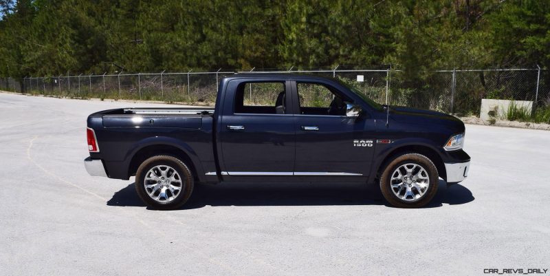 2016 RAM 1500 LIMITED EcoDiesel BLACK 15