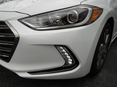 2017 Hyundai ELANTRA Limited 3