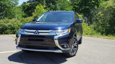 2016 Mitsubishi Outlander SEL S-AWC - By Carl Malek 1