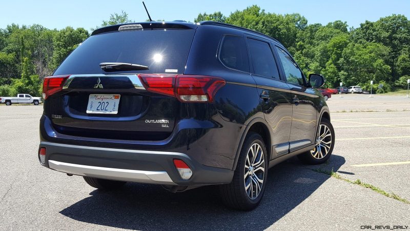 2016 Mitsubishi Outlander SEL S-AWC - By Carl Malek 5