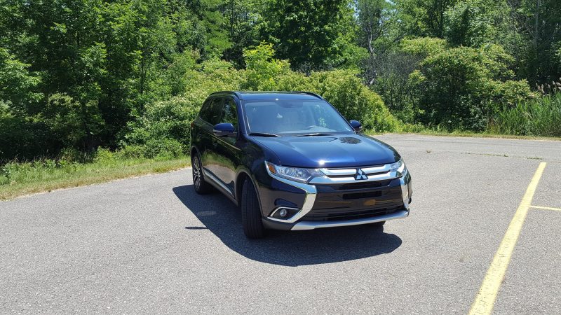 2016 Mitsubishi Outlander SEL S-AWC - By Carl Malek 9