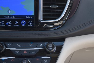 2017 Chrysler PACIFICA Limited- Interior 16