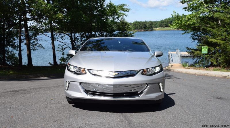 2017 Chevrolet VOLT Premier 18