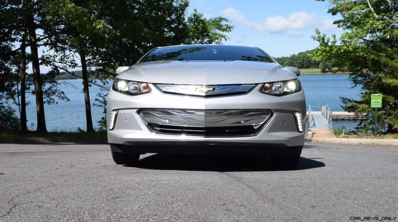 2017 Chevrolet VOLT Premier 23