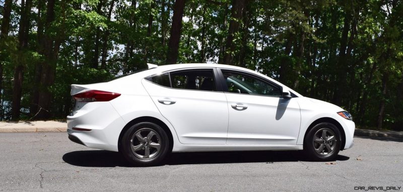 2017 Hyundai ELANTRA ECO - HD Drive Video Review 16