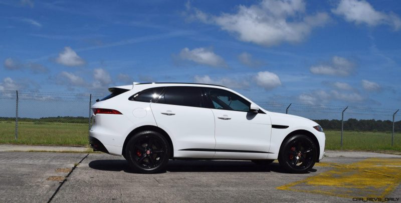 2017 Jaguar F-Pace S - White Exterior  112