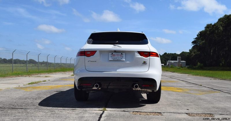 2017 Jaguar F-Pace S - White Exterior  117