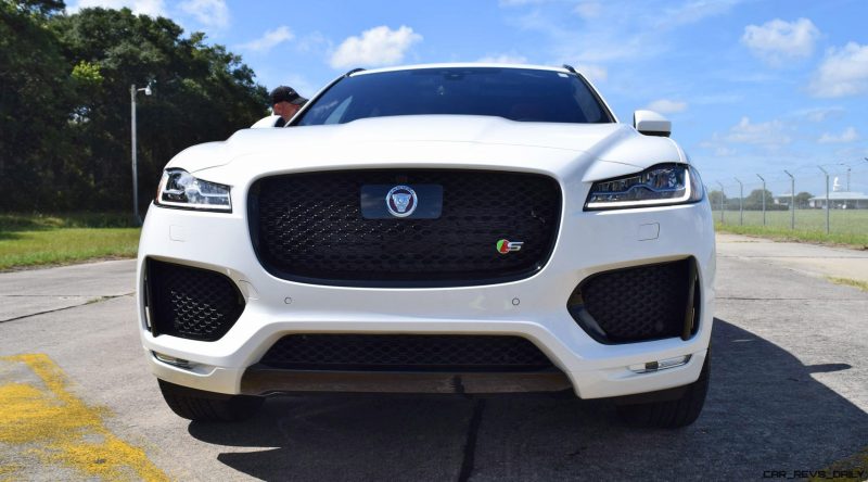 2017 Jaguar F-Pace S - White Exterior  119