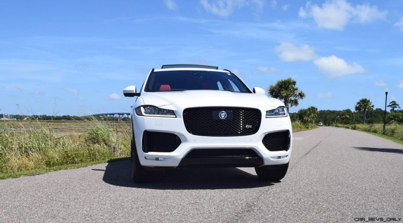 2017 Jaguar F-Pace S - White Exterior  16