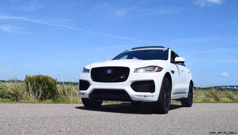 2017 Jaguar F-Pace S - White Exterior  24