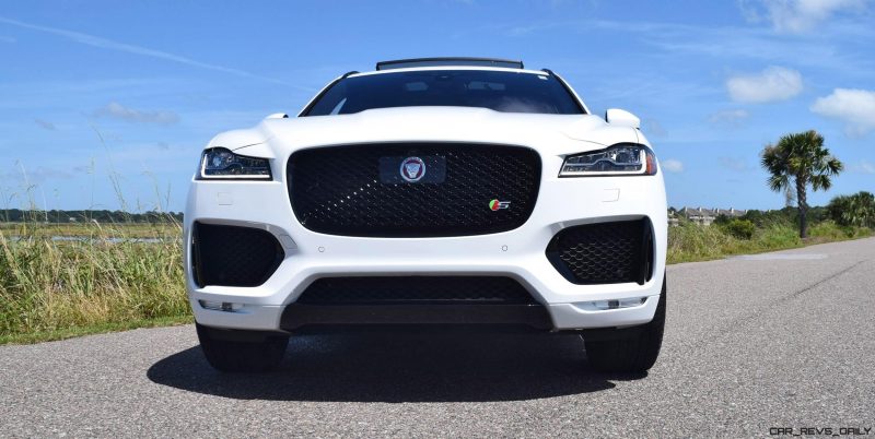 2017 Jaguar F-Pace S - White Exterior  28