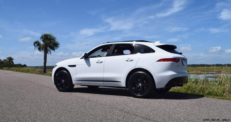 2017 Jaguar F-Pace S - White Exterior  34