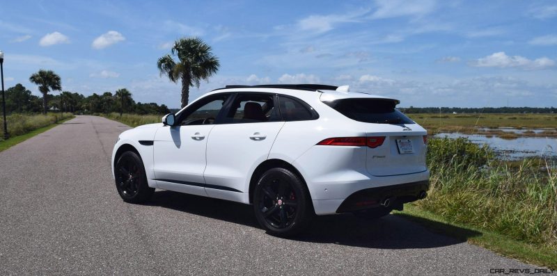 2017 Jaguar F-Pace S - White Exterior  36